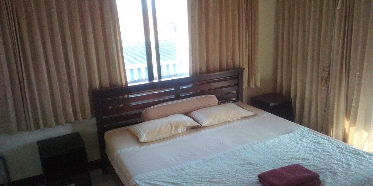M & A Guesthouse Хуахін Екстер'єр фото