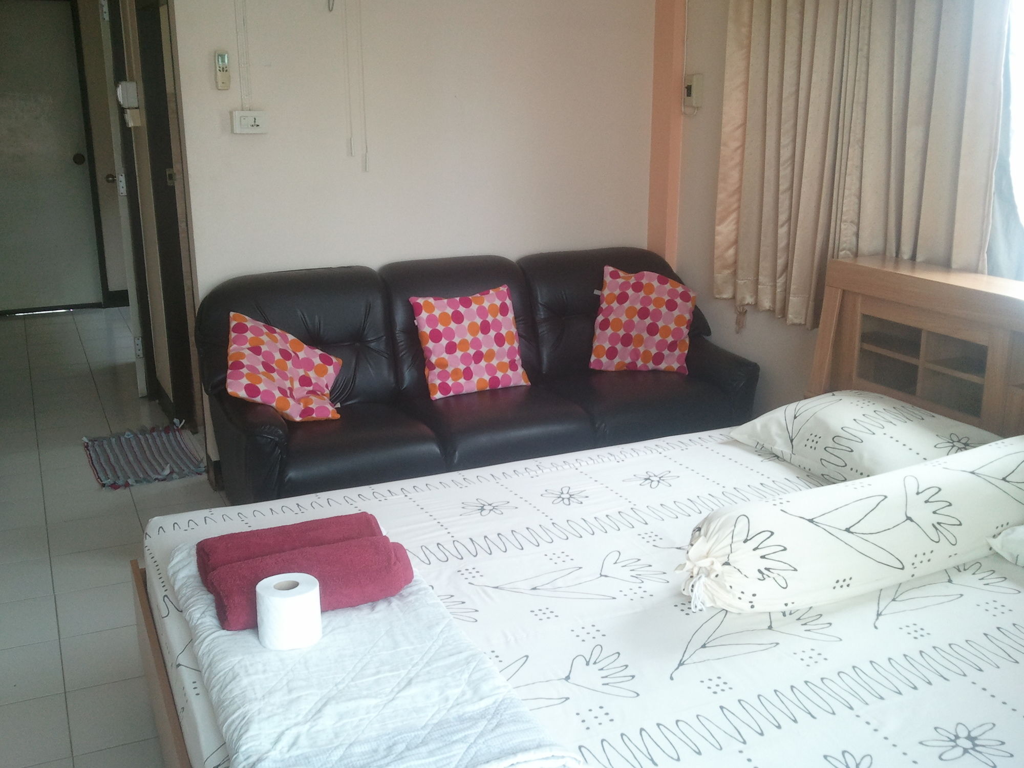 M & A Guesthouse Хуахін Екстер'єр фото